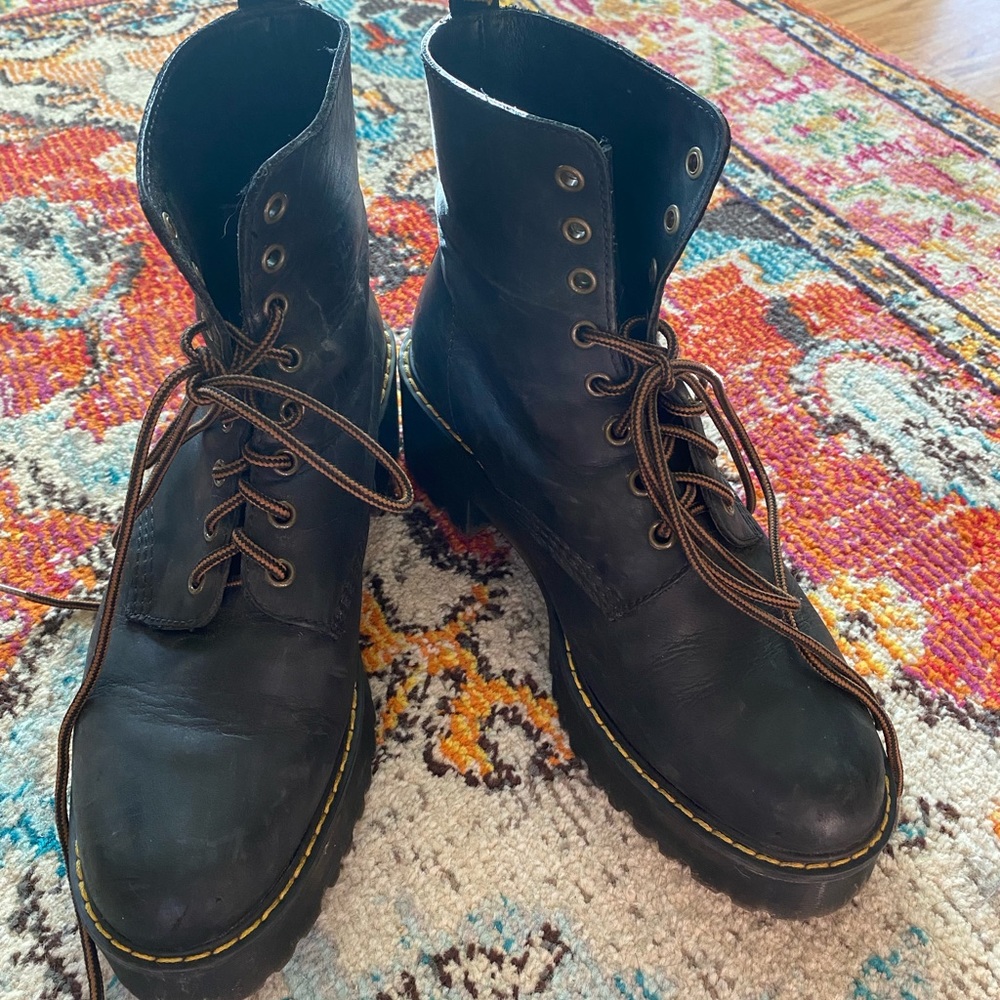Platform Doc Martens 🖤